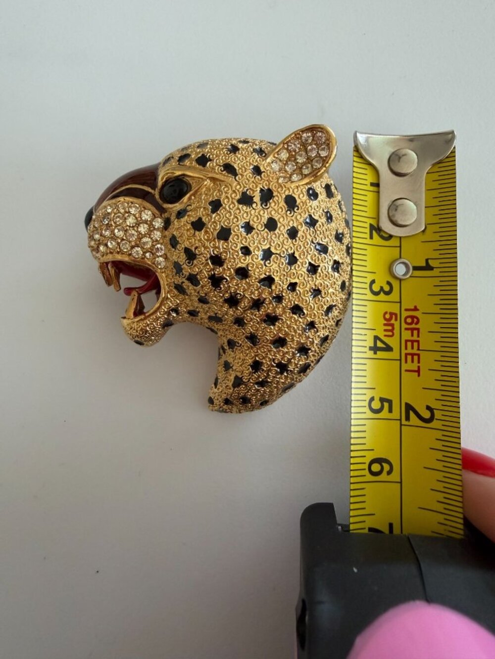 CINER Vintage Leopard Head Signed Rhinestone Brooch Pin - Picture 7 of 8